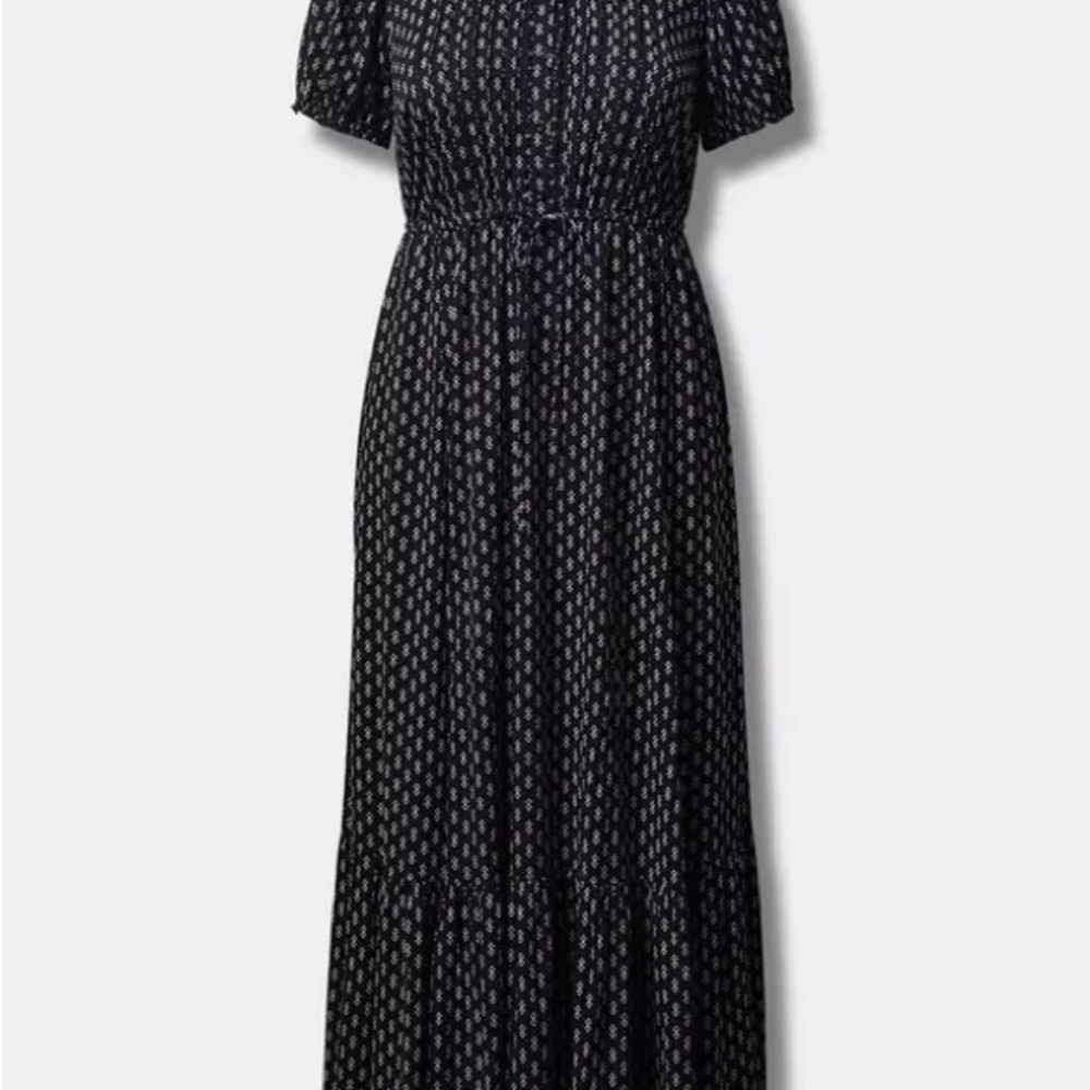 Torrid Black Patterned Pintuck Maxi Dress